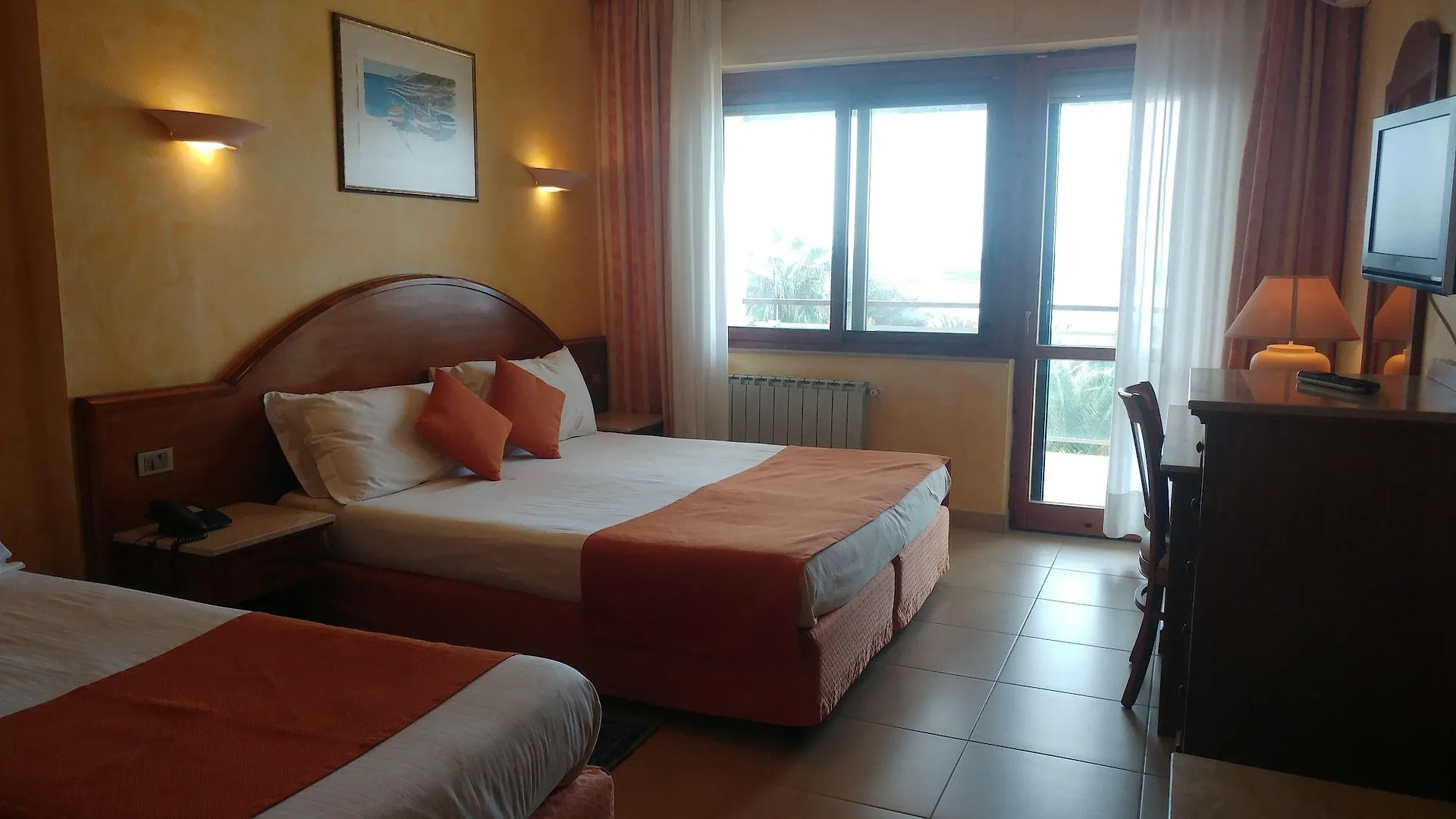 ***  אלגהרו Hotel Florida איטליה