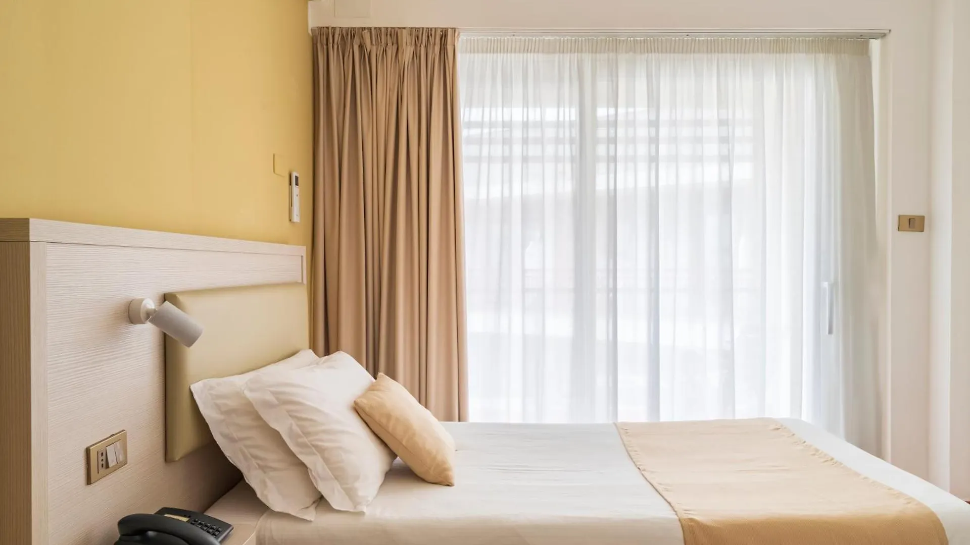 אלגהרו Hotel Florida
